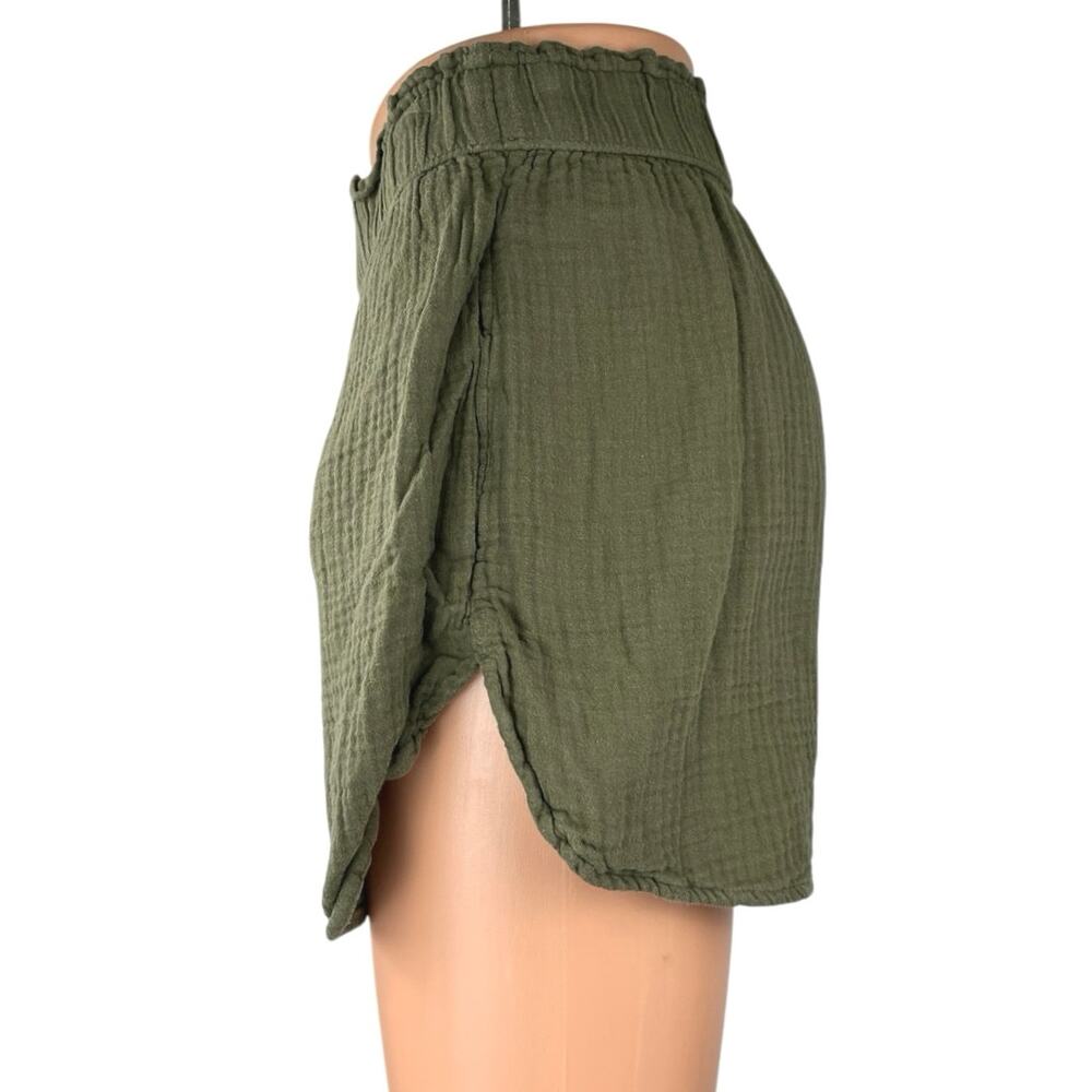 Universal Thread Green High Waisted Pull On Paper… - image 2